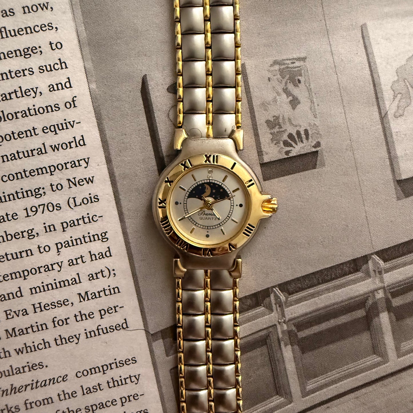 Two tone matte puffer band watch
