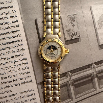 Two tone matte puffer band watch