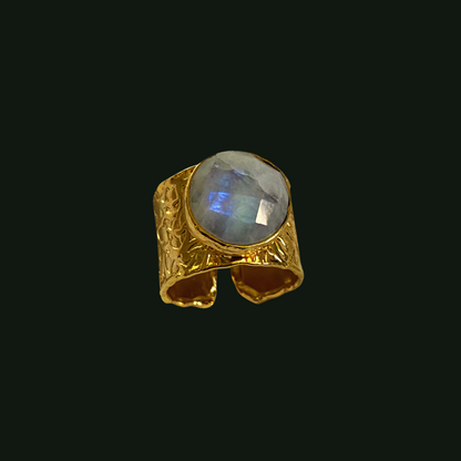 Jule 18K Ring